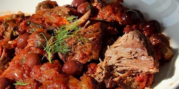 Slow Cooker Mediterranean Beef with Artichokes