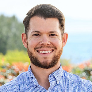 Austin Flores, Director